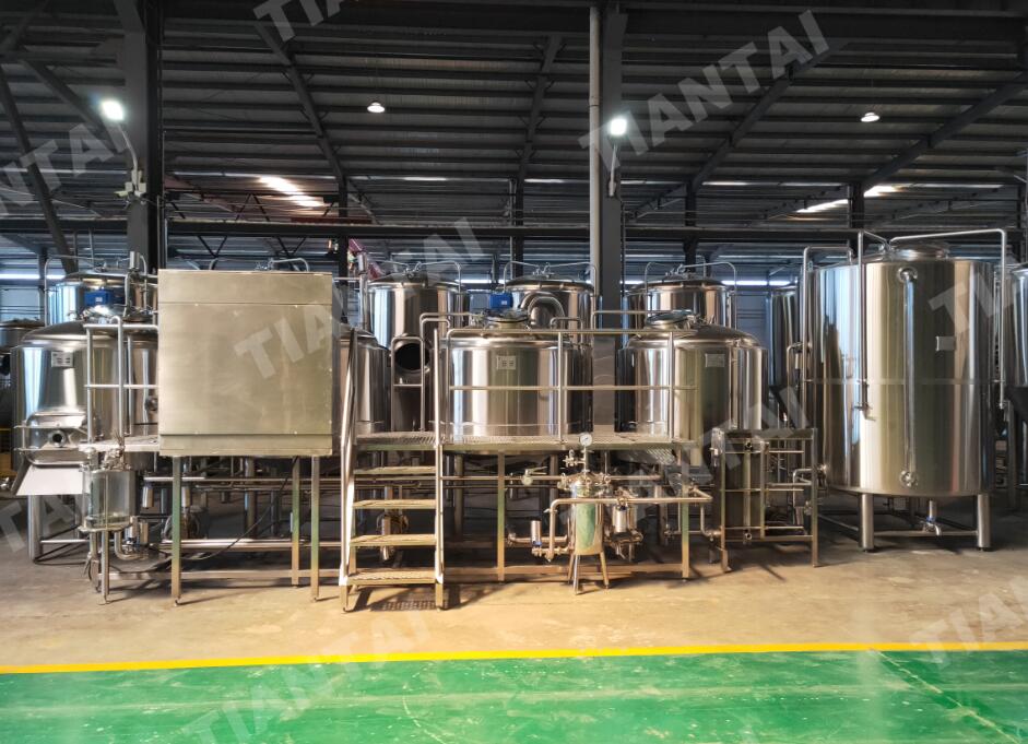Automatic 10hl micro beer equipment is ready for delivery